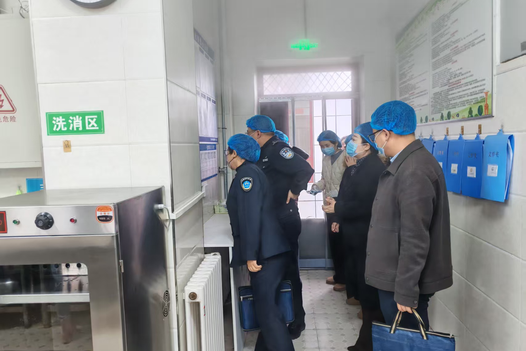 00fef2d908c3471bad1e72b1cac3d8aa 00fef2d908c3471bad1e72b1cac3d8aa