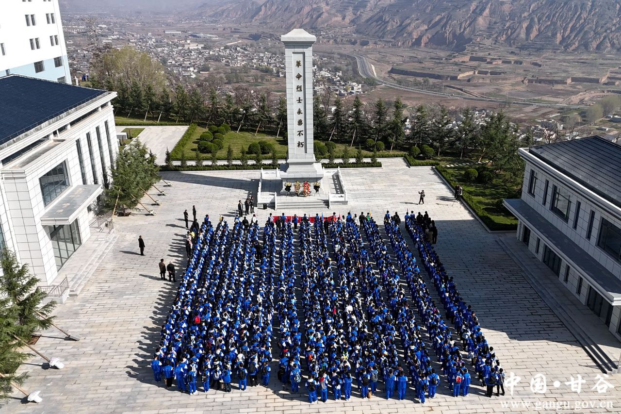 665f91fe5eb55cc184cb86a5c599748a